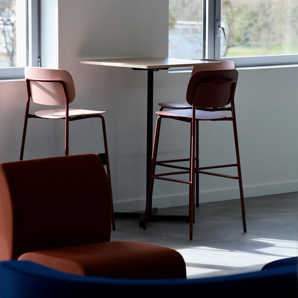 #hauteur_mange-debout-110cm