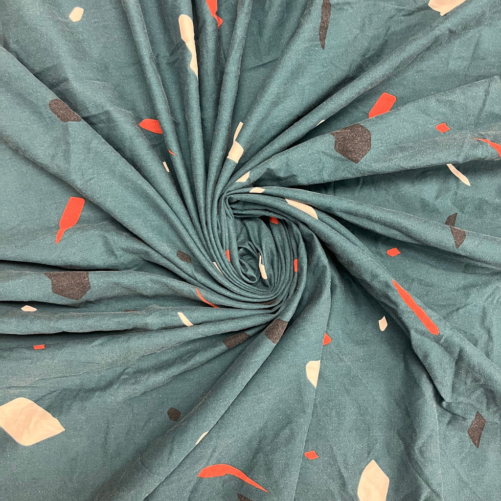T706