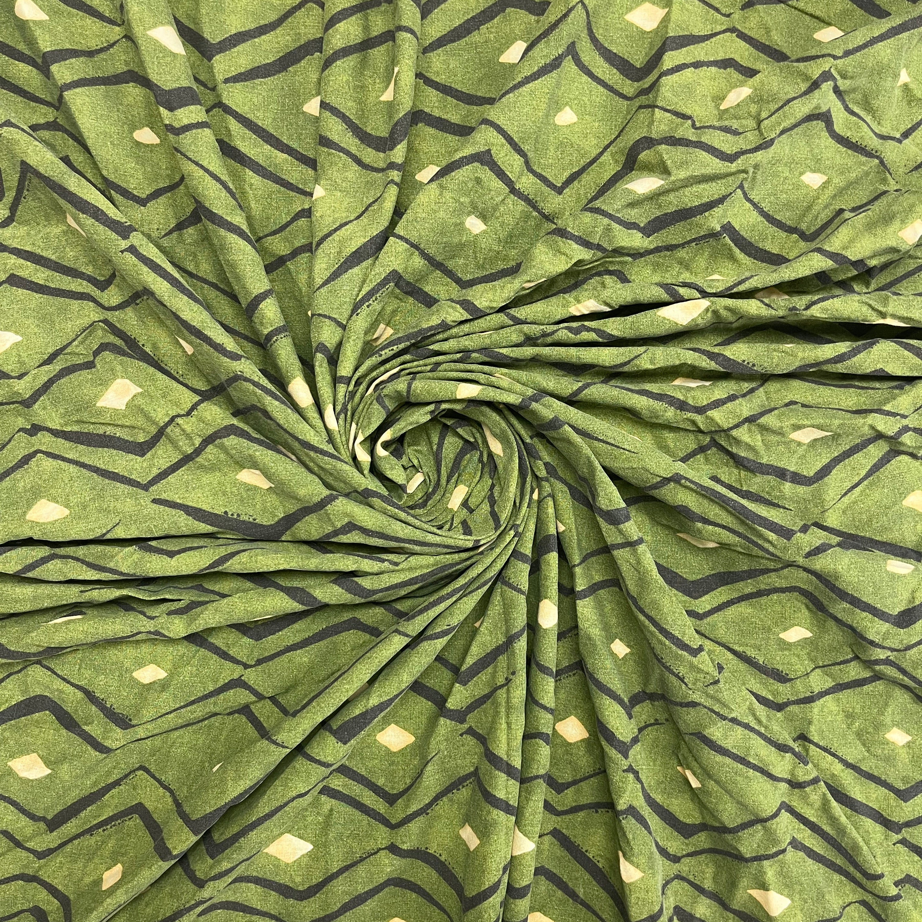 T723